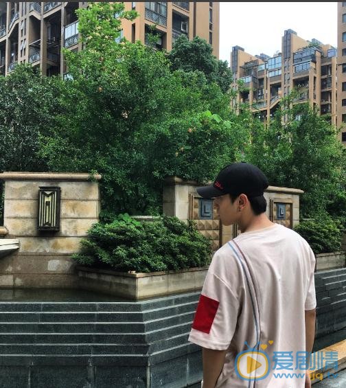 朱匀天街拍写真 朱匀天高清写真_朱匀天高清剧照