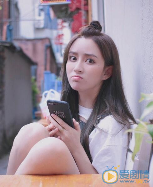 吴雨橦街拍写真 吴雨橦高清写真_吴雨橦高清剧照