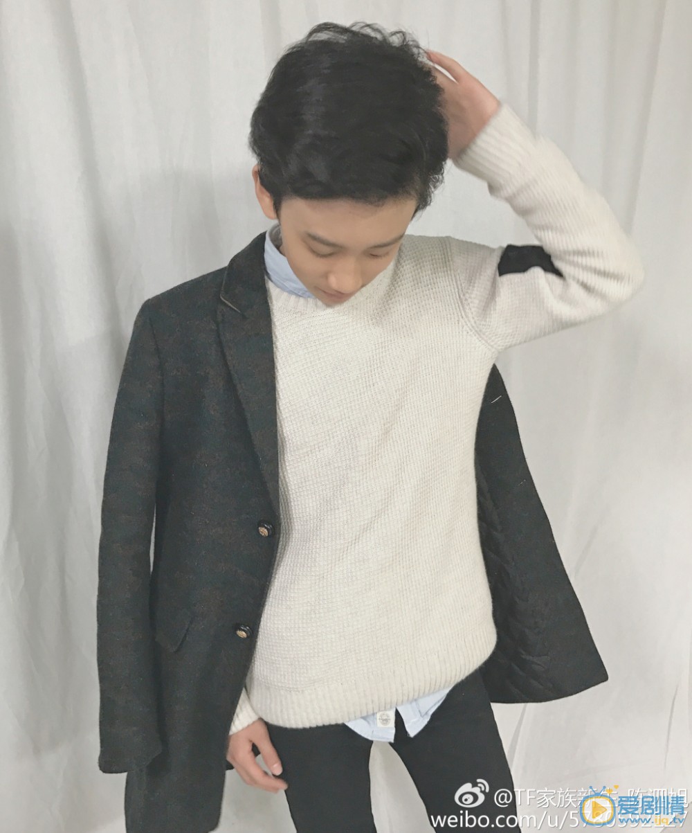 陈泗旭街拍写真 陈泗旭高清写真_陈泗旭高清剧照