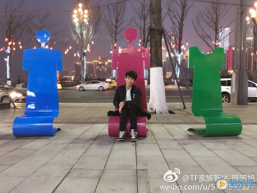 陈泗旭街拍写真 陈泗旭高清写真_陈泗旭高清剧照