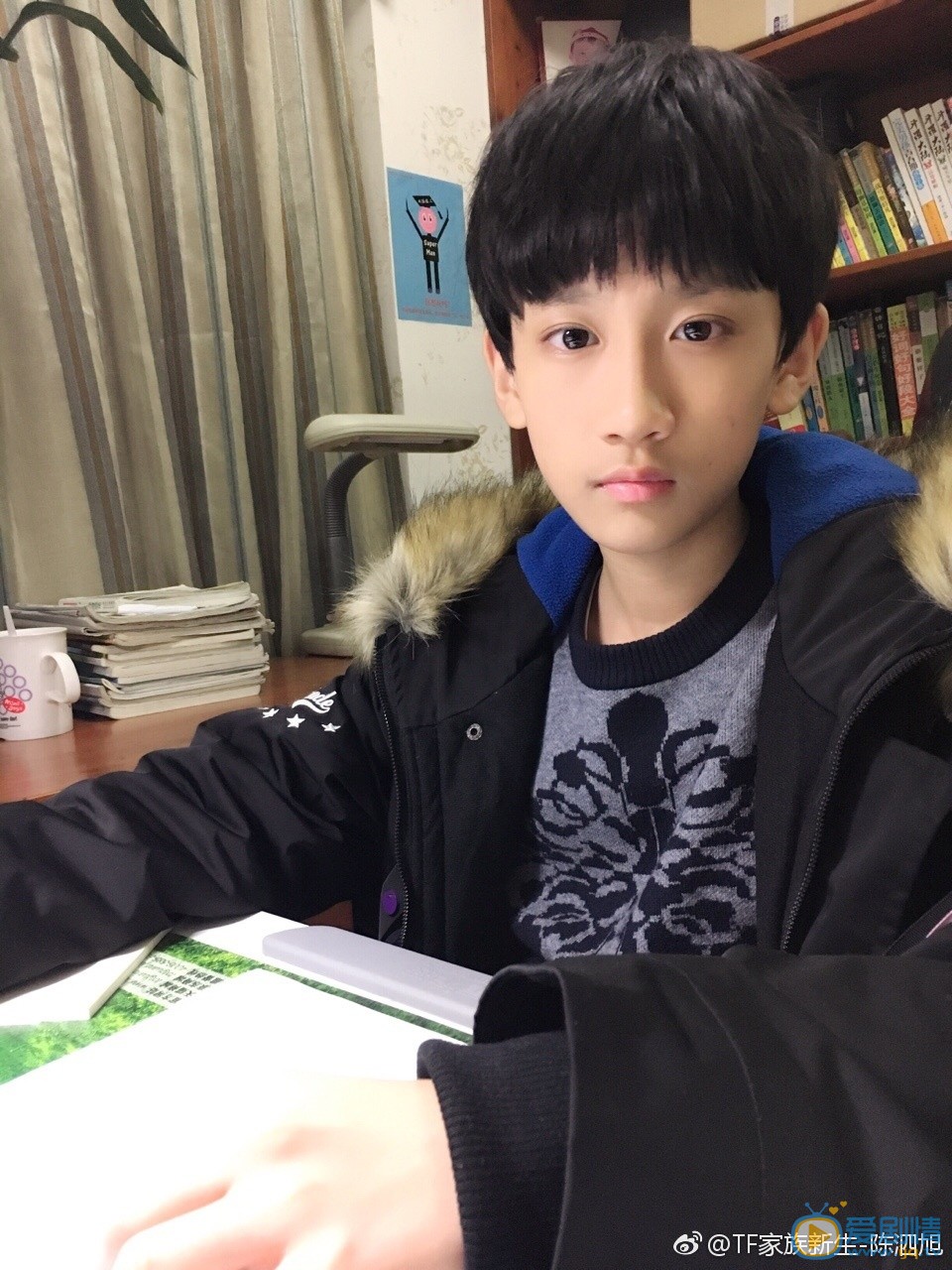 陈泗旭街拍写真 陈泗旭高清写真_陈泗旭高清剧照