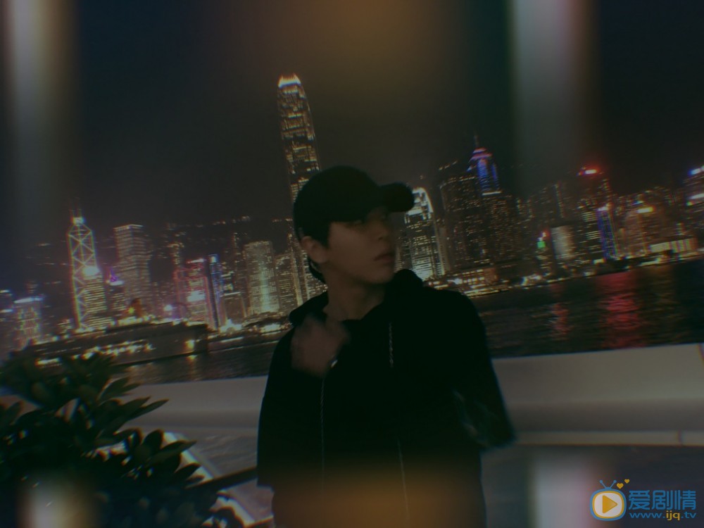 梁辉帅气写真 梁辉高清写真_梁辉高清剧照