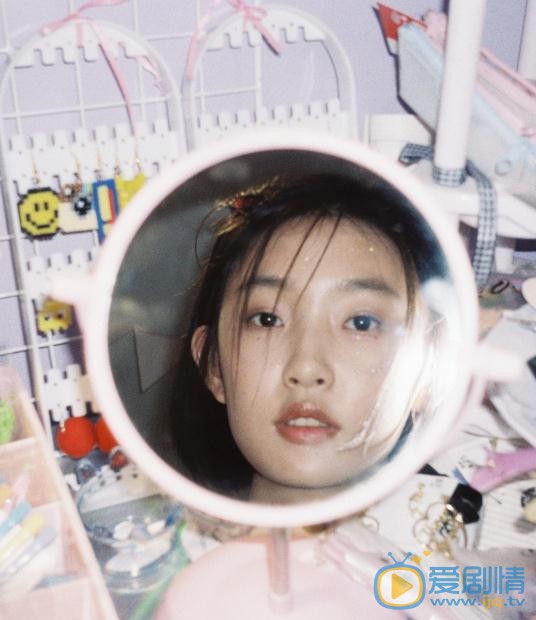 周依然日本街头 周依然高清写真_周依然高清剧照