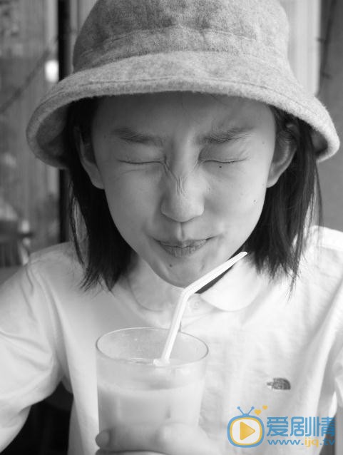 周依然气质写真 周依然高清写真_周依然高清剧照