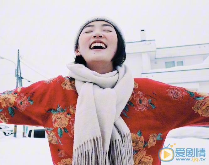 周依然日本街头 周依然高清写真_周依然高清剧照