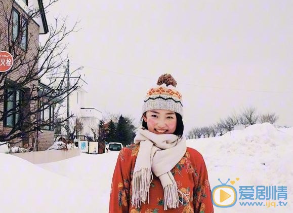 周依然日本街头 周依然高清写真_周依然高清剧照