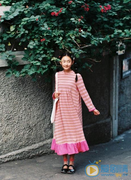 周依然日本街头 周依然高清写真_周依然高清剧照