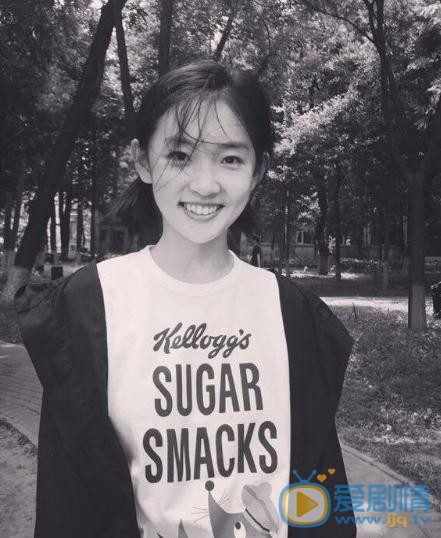 周依然气质写真 周依然高清写真_周依然高清剧照