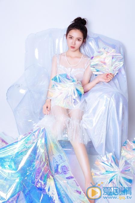 张婕婕时尚写真 张婕婕高清写真_张婕婕高清剧照