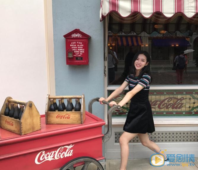张婕婕生活照 张婕婕高清写真_张婕婕高清剧照