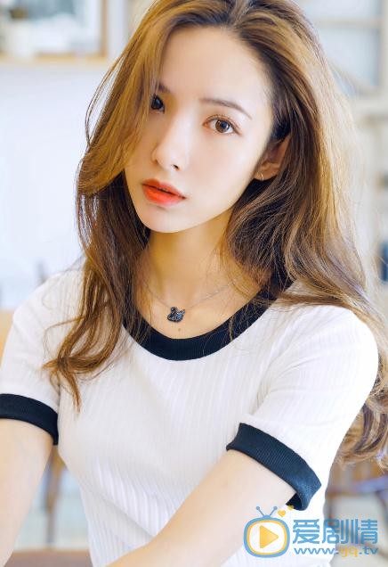 张婕婕白粉写真 张婕婕高清写真_张婕婕高清剧照