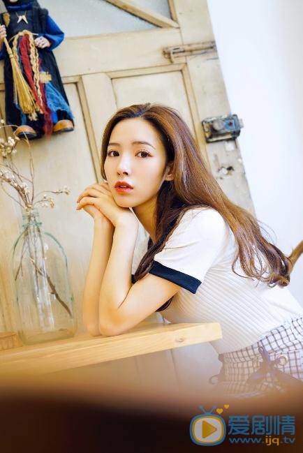 张婕婕白粉写真 张婕婕高清写真_张婕婕高清剧照