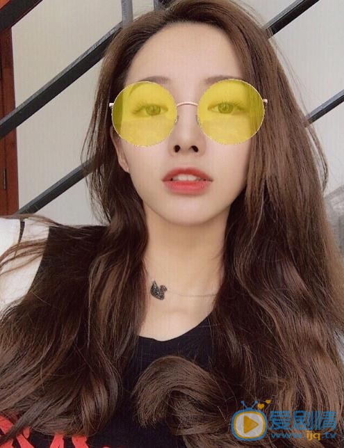 张婕婕生活照 张婕婕高清写真_张婕婕高清剧照