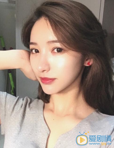 张婕婕生活照 张婕婕高清写真_张婕婕高清剧照