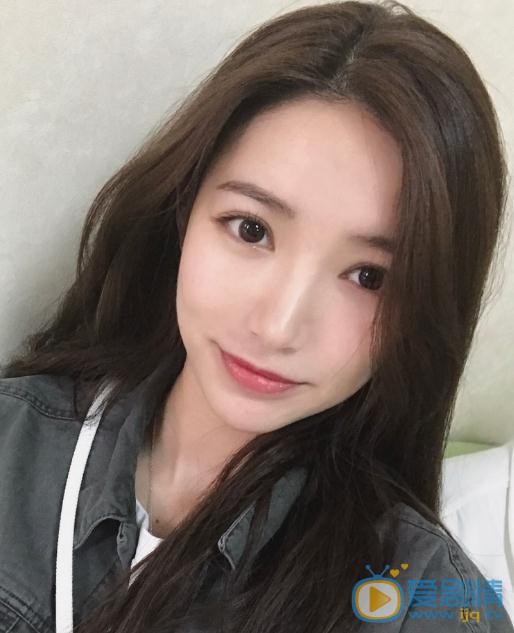 张婕婕生活照 张婕婕高清写真_张婕婕高清剧照