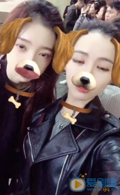张婕婕与人合照 张婕婕高清写真_张婕婕高清剧照