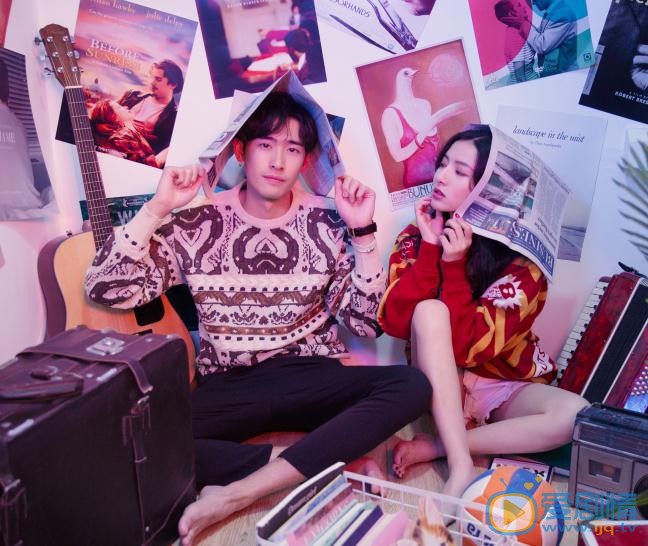 张婕婕情侣写真 张婕婕高清写真_张婕婕高清剧照