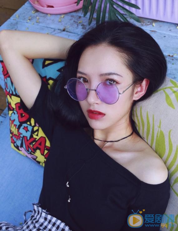张婕婕小性感写真 张婕婕高清写真_张婕婕高清剧照