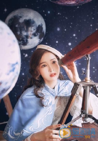 张婕婕星球写真 张婕婕高清写真_张婕婕高清剧照