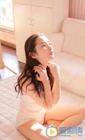 张婕婕小性感写真 张婕婕高清写真_张婕婕高清剧照
