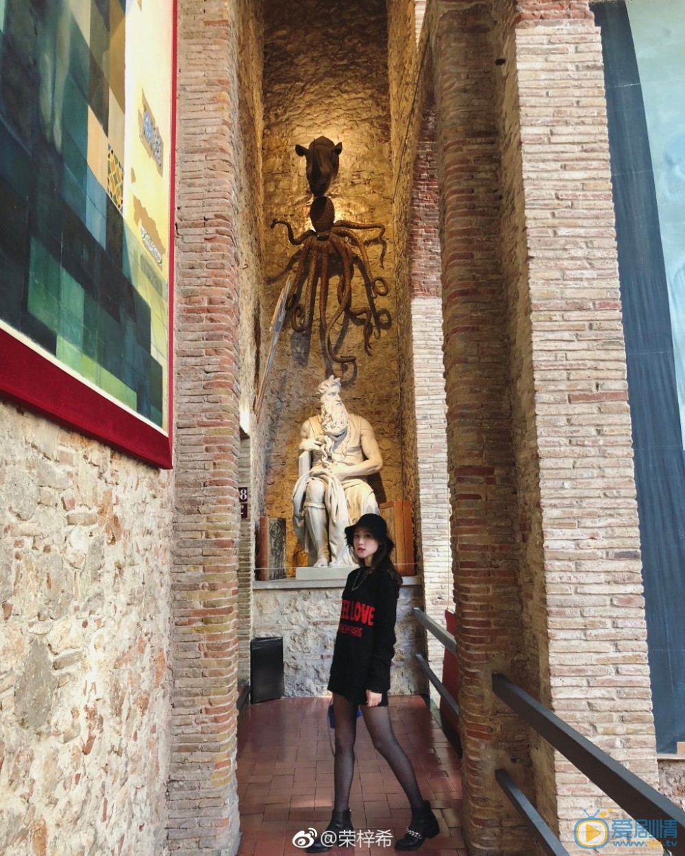 荣梓希街拍写真 荣梓希高清写真_荣梓希高清剧照