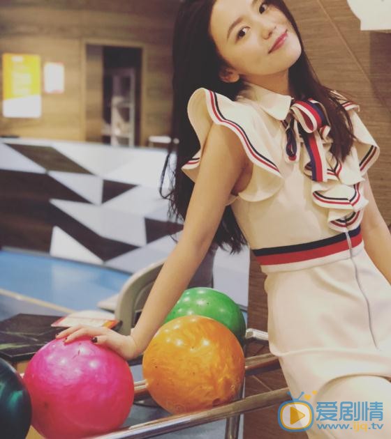 张天韵街拍写真 张天韵高清写真_张天韵高清剧照