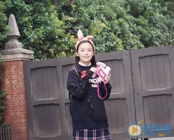张天韵可爱照 张天韵高清写真_张天韵高清剧照