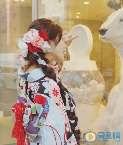 张天韵和服写真 张天韵高清写真_张天韵高清剧照