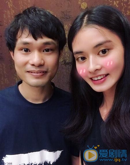 杨斯莹与人合照 杨斯莹高清写真_杨斯莹高清剧照