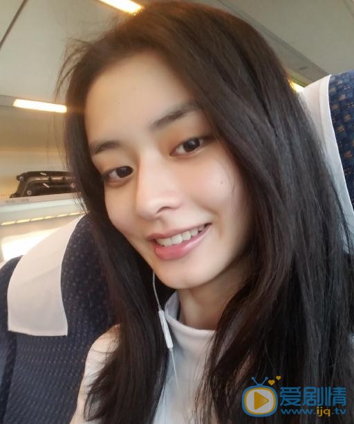 杨斯莹生活照 杨斯莹高清写真_杨斯莹高清剧照