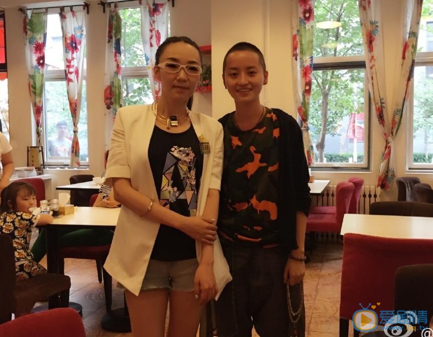 蒋瑶嘉明星合照 蒋瑶嘉高清写真_蒋瑶嘉高清剧照