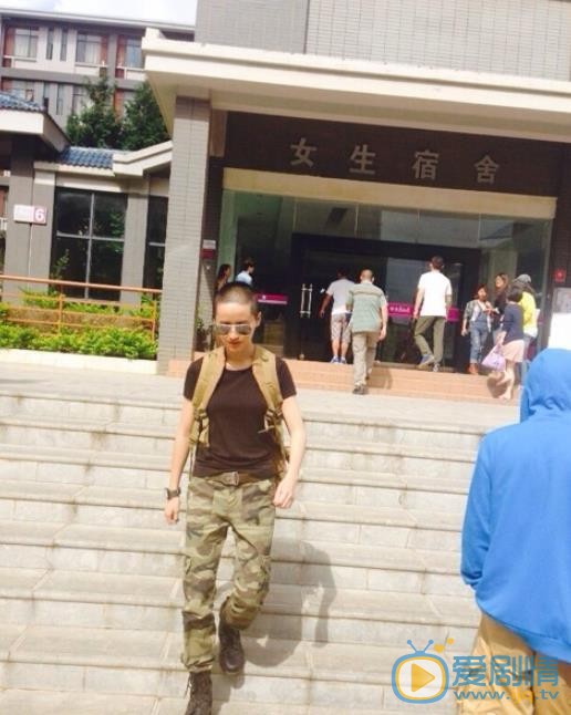 蒋瑶嘉片场照 蒋瑶嘉高清写真_蒋瑶嘉高清剧照