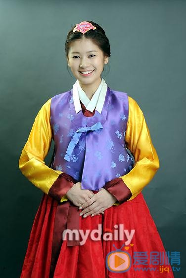 郑素敏韩服写真 郑素敏高清写真_郑素敏高清剧照