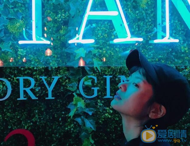 郑素敏生活照 郑素敏高清写真_郑素敏高清剧照
