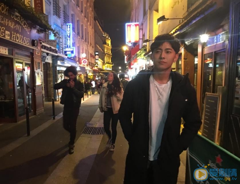 宋涵宇时尚街拍 宋涵宇高清写真_宋涵宇高清剧照