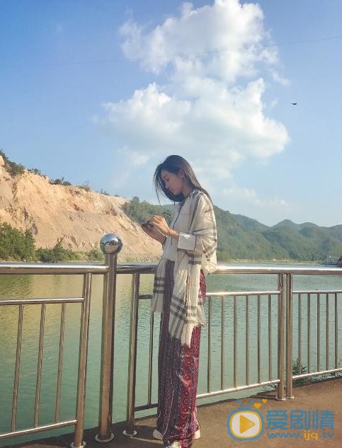 李若宁生活照 李若宁高清写真_李若宁高清剧照