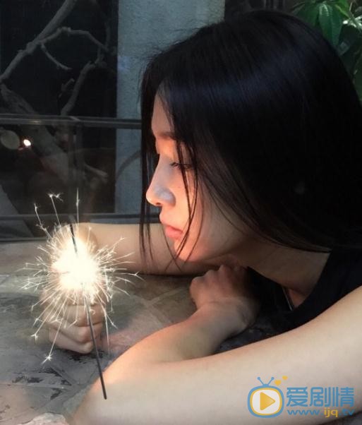 李若宁生活照 李若宁高清写真_李若宁高清剧照