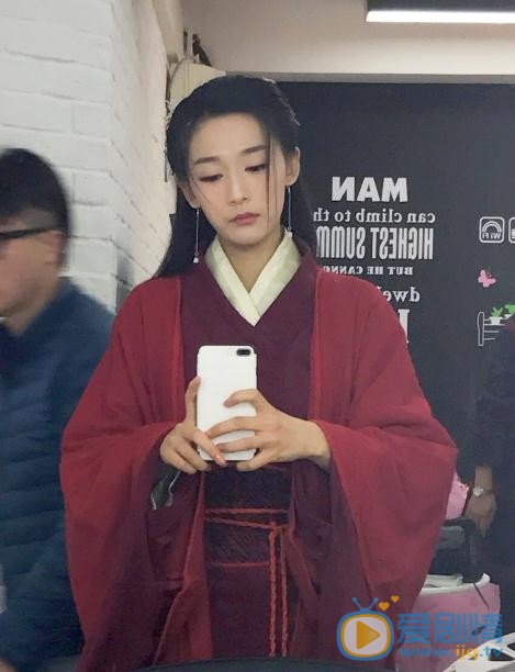 李若宁片场照 李若宁高清写真_李若宁高清剧照