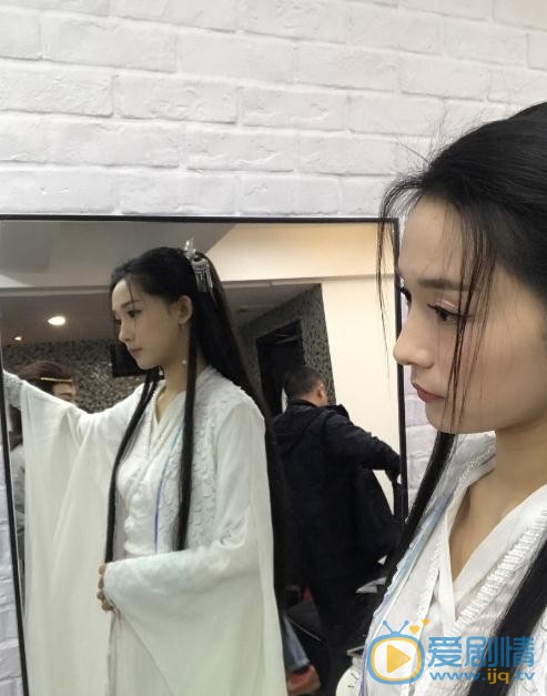 李若宁片场照 李若宁高清写真_李若宁高清剧照