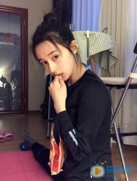 李若宁生活照 李若宁高清写真_李若宁高清剧照
