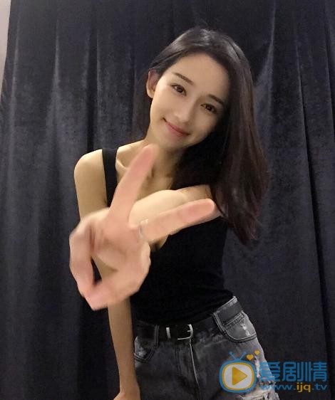 李若宁生活照 李若宁高清写真_李若宁高清剧照