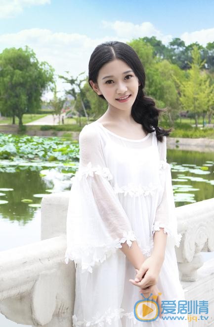 张译兮清纯写真 张译兮高清写真_张译兮高清剧照