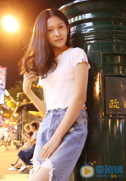 张译兮清纯写真 张译兮高清写真_张译兮高清剧照