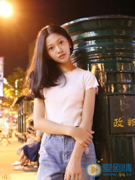 张译兮清纯写真 张译兮高清写真_张译兮高清剧照