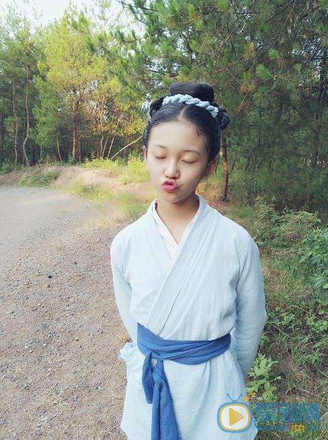 张译兮片场照 张译兮高清写真_张译兮高清剧照