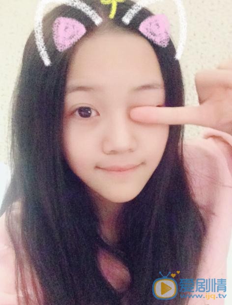 张译兮可爱照 张译兮高清写真_张译兮高清剧照