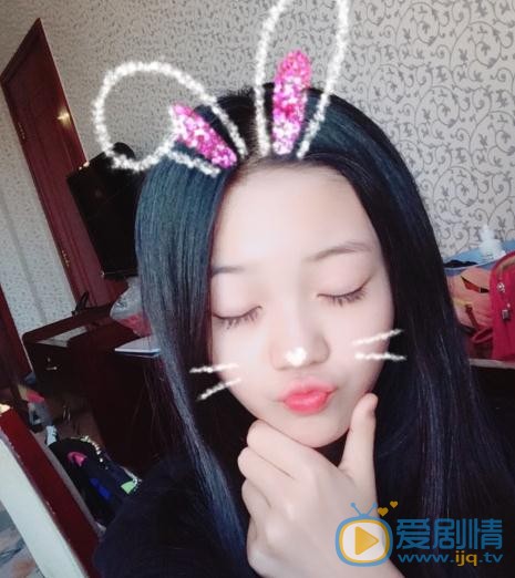 张译兮可爱照 张译兮高清写真_张译兮高清剧照