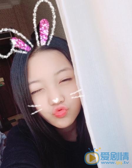 张译兮可爱照 张译兮高清写真_张译兮高清剧照