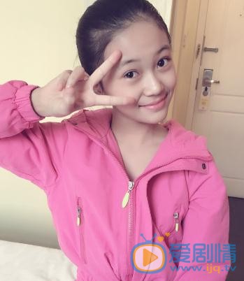 张译兮可爱照 张译兮高清写真_张译兮高清剧照