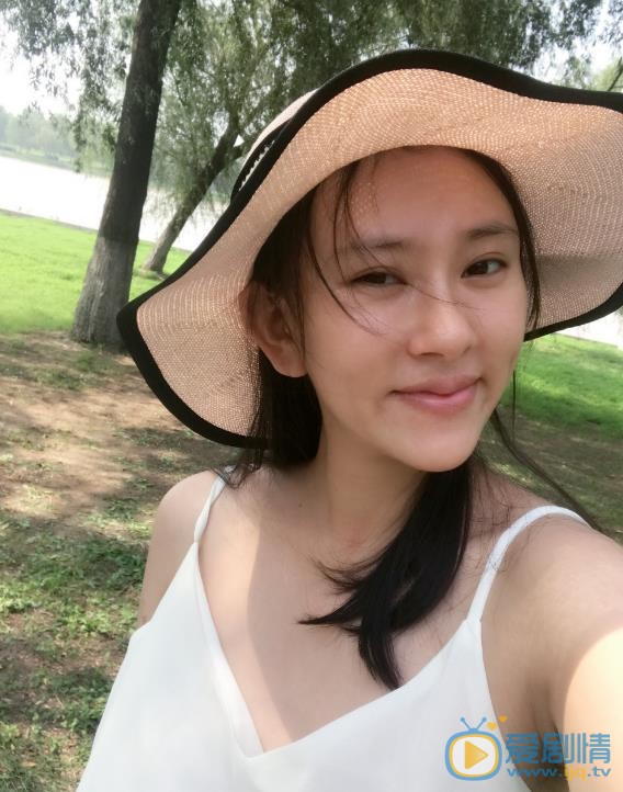 徐歉素颜自拍照 徐歉高清写真_徐歉高清剧照